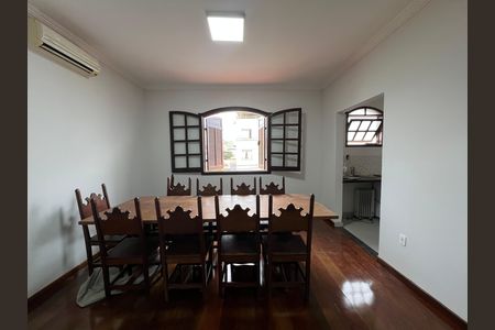Sala 2 de casa para alugar com 3 quartos, 83m² em Itapoã, Belo Horizonte