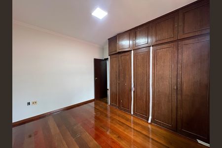 Casa à venda com 100m², 2 quartos e 1 vaga Casa à venda com 100m², 2 quartos e 1 vagaQuarto 2