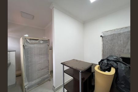 Cozinha de casa para alugar com 3 quartos, 83m² em Itapoã, Belo Horizonte