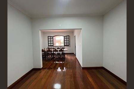 Sala de casa para alugar com 3 quartos, 83m² em Itapoã, Belo Horizonte