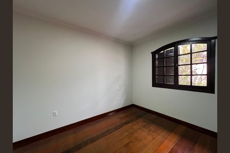 Casa à venda com 100m², 2 quartos e 1 vaga Casa à venda com 100m², 2 quartos e 1 vagaQuarto 3
