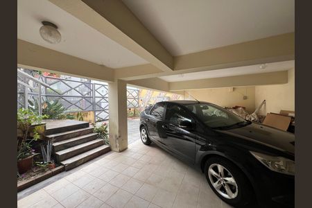 Casa à venda com 100m², 2 quartos e 1 vaga Casa à venda com 100m², 2 quartos e 1 vagaGaragem