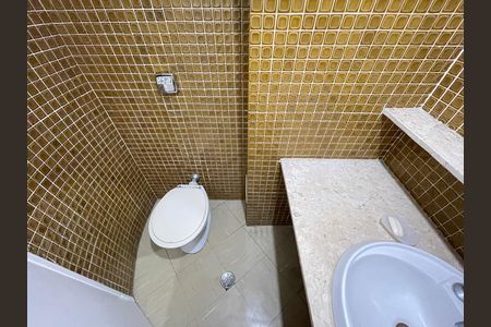 Apartamento para alugar com 84m², 3 quartos e 1 vaga Apartamento para alugar com 84m², 3 quartos e 1 vagaBanheiro 2
