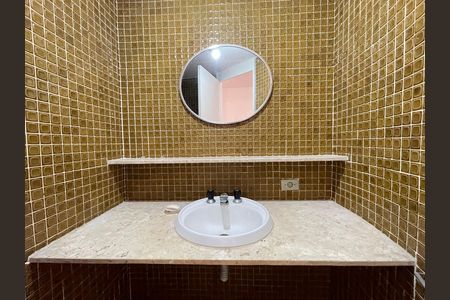 Apartamento para alugar com 84m², 3 quartos e 1 vaga Apartamento para alugar com 84m², 3 quartos e 1 vagaBanheiro 2