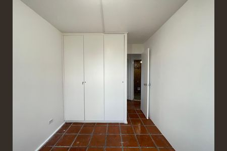 Quarto 1 de apartamento para alugar com 3 quartos, 84m² em Vila Pirajussara, São Paulo