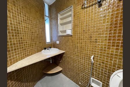 Apartamento para alugar com 84m², 3 quartos e 1 vaga Apartamento para alugar com 84m², 3 quartos e 1 vagaBanheiro 1