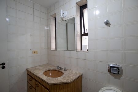 Apartamento para alugar com 48m², 1 quarto e 1 vaga Apartamento para alugar com 48m², 1 quarto e 1 vagaBanheiro