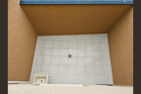 Casa à venda com 63m², 2 quartos e 1 vagaFoto 09