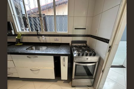 Casa para alugar com 200m², 3 quartos e 2 vagas Casa para alugar com 200m², 3 quartos e 2 vagasCozinha - Armários