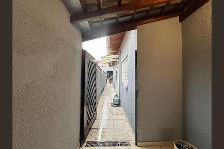 Casa para alugar com 200m², 3 quartos e 2 vagas Casa para alugar com 200m², 3 quartos e 2 vagasÁrea externa