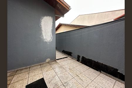 Casa para alugar com 200m², 3 quartos e 2 vagas Casa para alugar com 200m², 3 quartos e 2 vagasÁrea externa