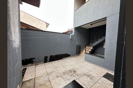 Casa para alugar com 200m², 3 quartos e 2 vagas Casa para alugar com 200m², 3 quartos e 2 vagasÁrea externa