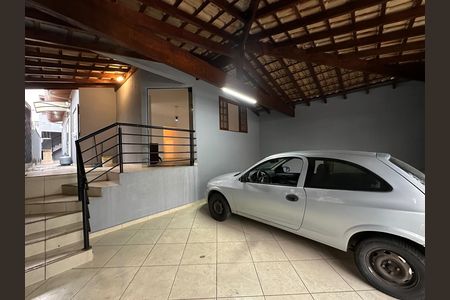 Casa para alugar com 200m², 3 quartos e 2 vagas Casa para alugar com 200m², 3 quartos e 2 vagasGaragem