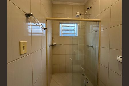 Casa para alugar com 200m², 3 quartos e 2 vagas Casa para alugar com 200m², 3 quartos e 2 vagasBanheiro da Suíte 1