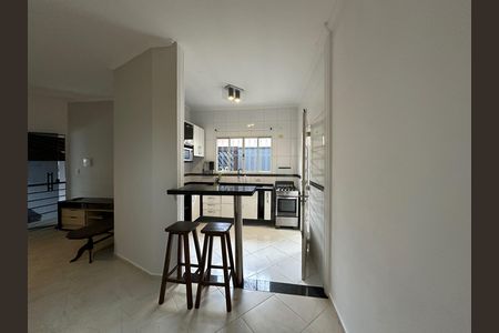 Casa para alugar com 200m², 3 quartos e 2 vagas Casa para alugar com 200m², 3 quartos e 2 vagasSala/Cozinha