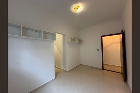 Casa para alugar com 200m², 3 quartos e 2 vagas Casa para alugar com 200m², 3 quartos e 2 vagasSuíte 1