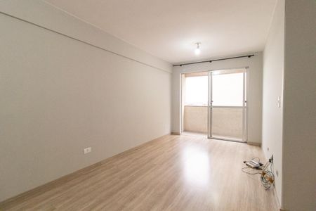 Sala de apartamento para alugar com 3 quartos, 56m² em Novo Mundo, Curitiba