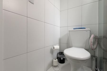 Apartamento à venda com 69m², 3 quartos e 2 vagas Apartamento à venda com 69m², 3 quartos e 2 vagasBanheiro