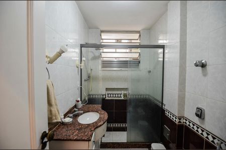 Apartamento para alugar com 120m², 3 quartos e sem vagaBanheiro