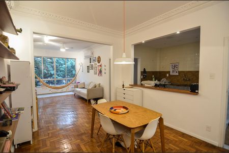 Apartamento para alugar com 120m², 3 quartos e sem vagaSala