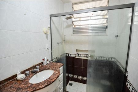 Apartamento para alugar com 120m², 3 quartos e sem vagaBanheiro