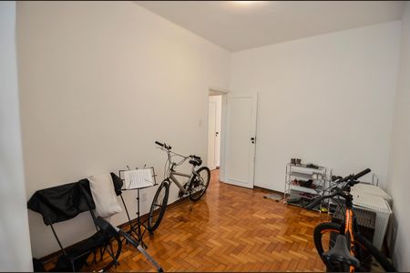 Apartamento para alugar com 120m², 3 quartos e sem vagaQuarto 3