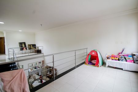 Casa à venda com 220m², 4 quartos e 5 vagas