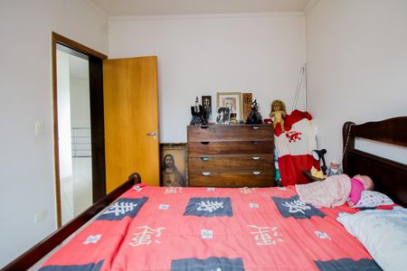 Casa à venda com 220m², 4 quartos e 5 vagas Casa à venda com 220m², 4 quartos e 5 vagasQuarto 2