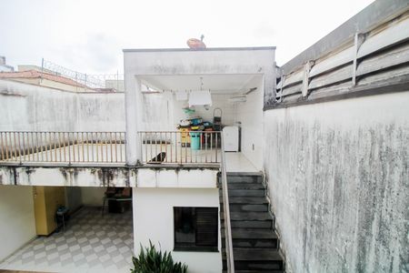 Casa à venda com 220m², 4 quartos e 5 vagas Casa à venda com 220m², 4 quartos e 5 vagasQuarto 3