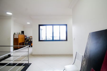 Casa à venda com 220m², 4 quartos e 5 vagas Casa à venda com 220m², 4 quartos e 5 vagasCorredores 2º Piso