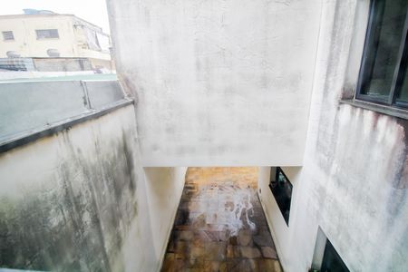 Casa à venda com 220m², 4 quartos e 5 vagas Casa à venda com 220m², 4 quartos e 5 vagasCorredores 2º Piso