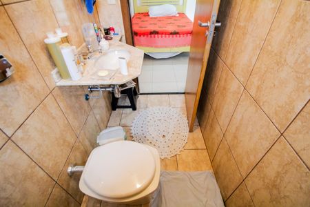 Casa à venda com 220m², 4 quartos e 5 vagas Casa à venda com 220m², 4 quartos e 5 vagasSuite 1 - Banheiro 1