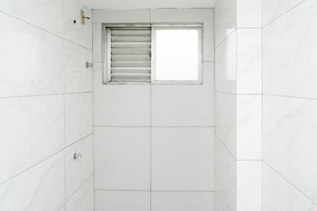 Apartamento para alugar com 68m², 2 quartos e 1 vaga Apartamento para alugar com 68m², 2 quartos e 1 vagaBanheiro
