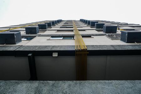 Apartamento para alugar com 68m², 2 quartos e 1 vaga Apartamento para alugar com 68m², 2 quartos e 1 vagaFachada