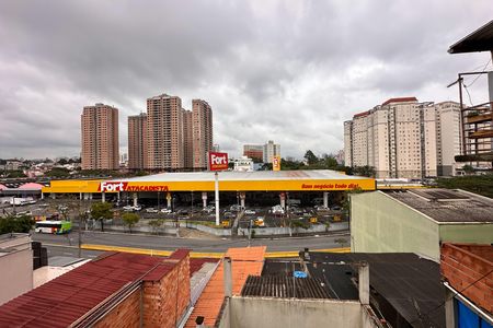 Vista da Sala de casa para alugar com 1 quarto, 80m² em Vila Tupi, São Bernardo do Campo