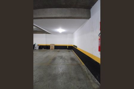 Apartamento para alugar com 120m², 3 quartos e 2 vagas Apartamento para alugar com 120m², 3 quartos e 2 vagasVaga de garagem