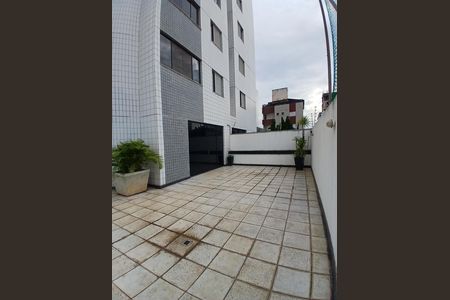 Apartamento para alugar com 120m², 3 quartos e 2 vagas Apartamento para alugar com 120m², 3 quartos e 2 vagasArea de lazer condominio
