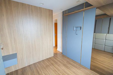 Apartamento para alugar com 120m², 3 quartos e 2 vagas Apartamento para alugar com 120m², 3 quartos e 2 vagasQuarto 1/ closet/ suite