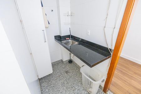 Apartamento para alugar com 120m², 3 quartos e 2 vagas Apartamento para alugar com 120m², 3 quartos e 2 vagasArea de serviço