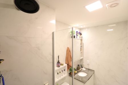 Apartamento à venda com 42m², 2 quartos e sem vagaBanheiro
