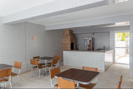 Apartamento à venda com 200m², 3 quartos e 2 vagasÁrea comum - Churrasqueira