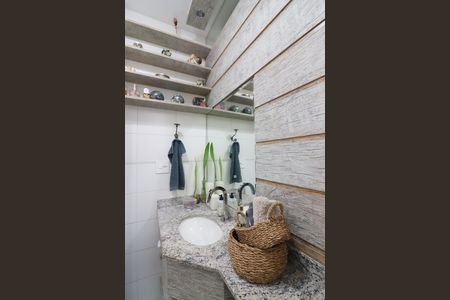Apartamento à venda com 200m², 3 quartos e 2 vagasBanheiro Cobertura 