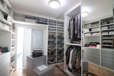 Apartamento à venda com 200m², 3 quartos e 2 vagasQuarto 1 - Suíte