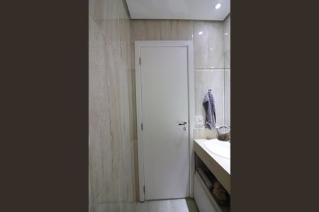 Apartamento à venda com 200m², 3 quartos e 2 vagasBanheiro Social