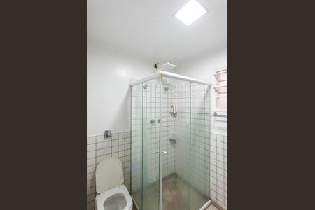 Casa à venda com 202m², 4 quartos e 3 vagasBanheiro 2