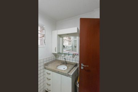 Casa à venda com 202m², 4 quartos e 3 vagasBanheiro 2