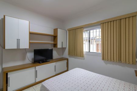 Quarto 1 de casa para alugar com 2 quartos, 170m² em Jardim Jovaia, Guarulhos