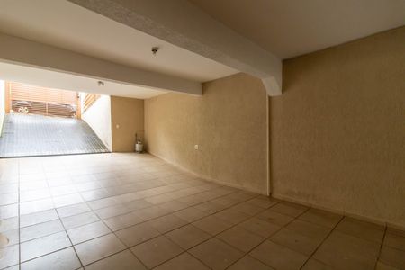 Casa para alugar com 170m², 2 quartos e 6 vagas Casa para alugar com 170m², 2 quartos e 6 vagasGaragem