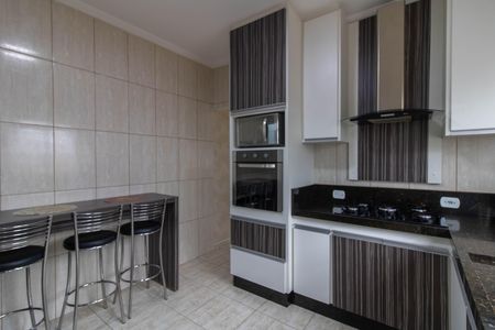 Casa para alugar com 170m², 2 quartos e 6 vagas Casa para alugar com 170m², 2 quartos e 6 vagasCozinha