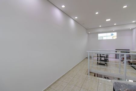 Casa para alugar com 170m², 2 quartos e 6 vagas Casa para alugar com 170m², 2 quartos e 6 vagasPiso Superior